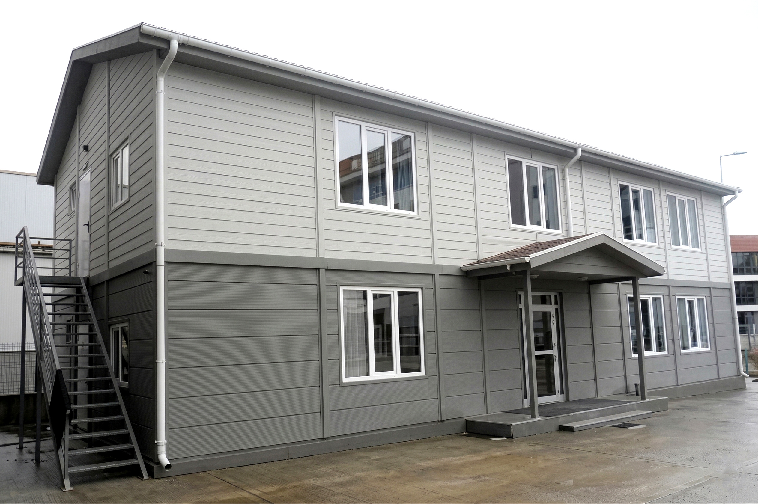 Modular prefabricated office project - Showcasing modern prefabricated building utilizing RS dual-tone micro-ribbed color steel integrated panels