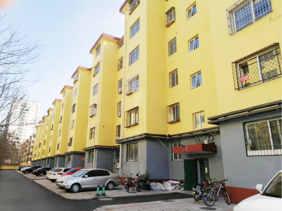 Energy-saving renovation of an old residential community using EPS exterior wall insulation systems