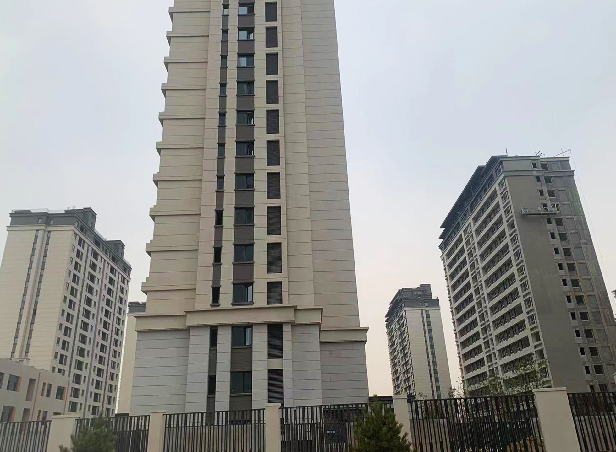 Zhongye Future City Project in Zhuozhou - High-rise residential facades utilizing RS insulated decorative integrated panels