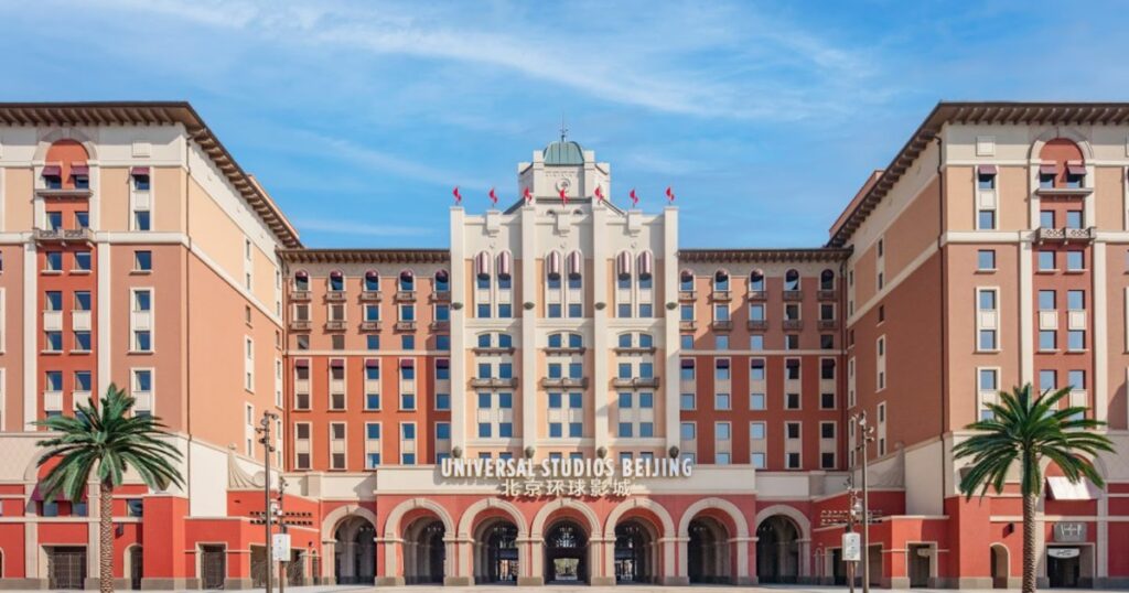 Universal Beijing Resort Project Case - Hotel and office facades using RS high-performance fireproof rock wool boards